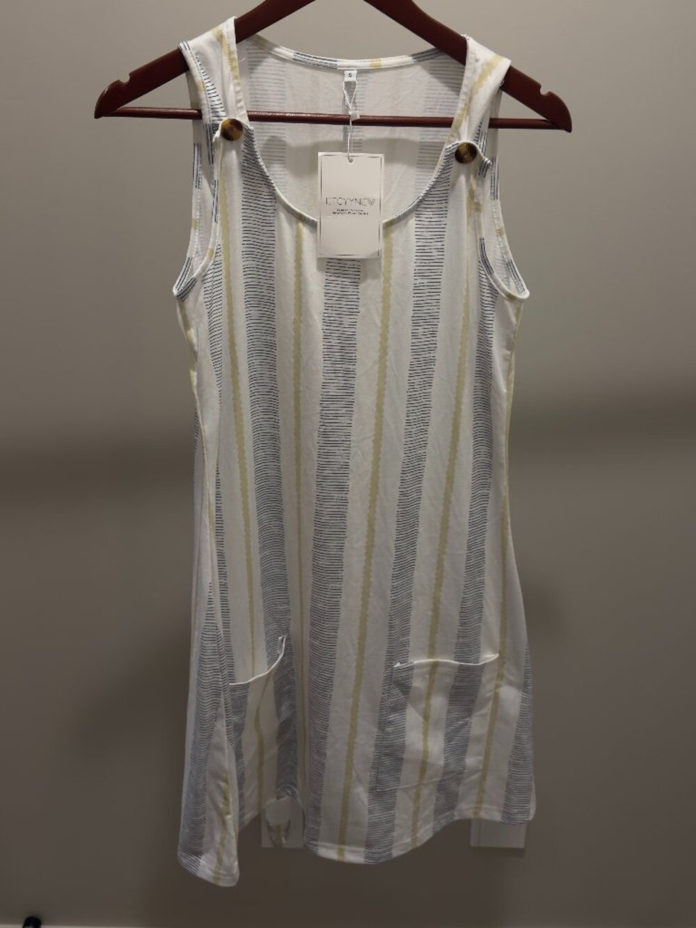ETCYY White Dress with Pockets Size S NWT